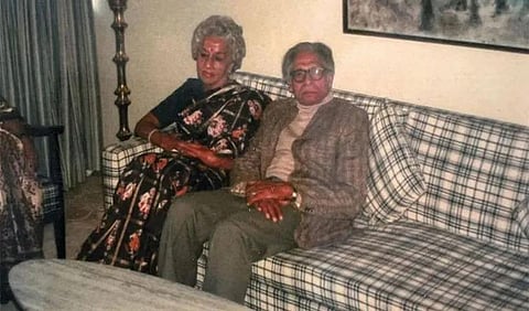 Harivansh Rai Bachchan with his wife Teji. (Shweta Bachchan Instagram)