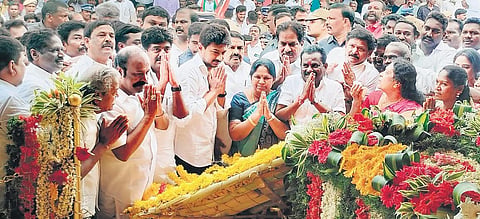 Sports Minister Udhayanidhi Stalin paying homage to  Immanuel Sekaran in Ramanathapuram district on Monday | Express