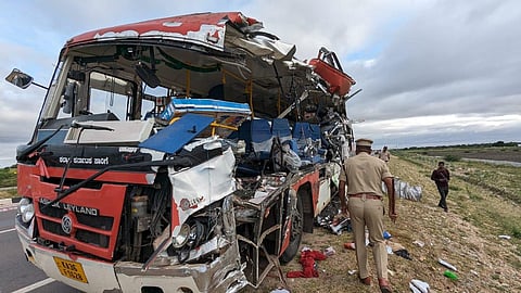 Five killed, eight injured in bus-truck collision near Bidar-Chamarajnagar highway