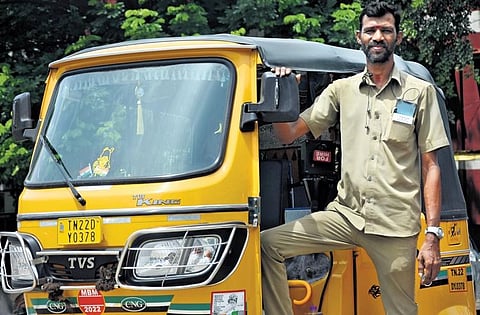 Auto driver Velmurugan (Photo |EPS/ Ashwin Prasath)