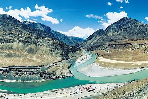 The Nurla valley
