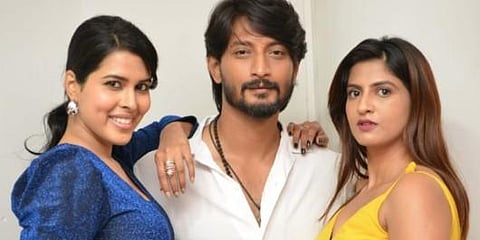 Crazy Keerthi movie cast.