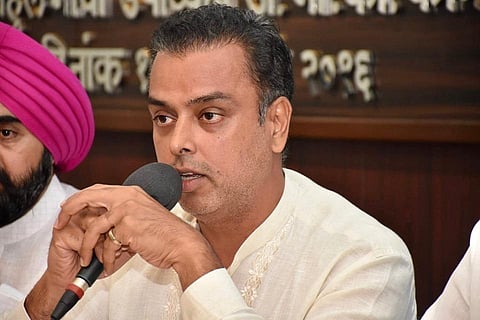 Milind Deora (Facebook)