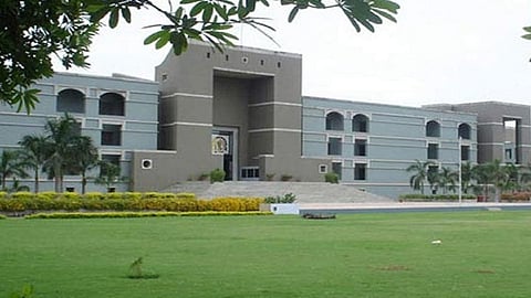 Gujarat High Court 