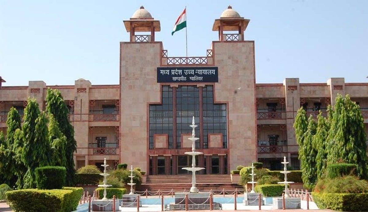 MP High Court refuses to quash FIR against four in Damoh school hijab case