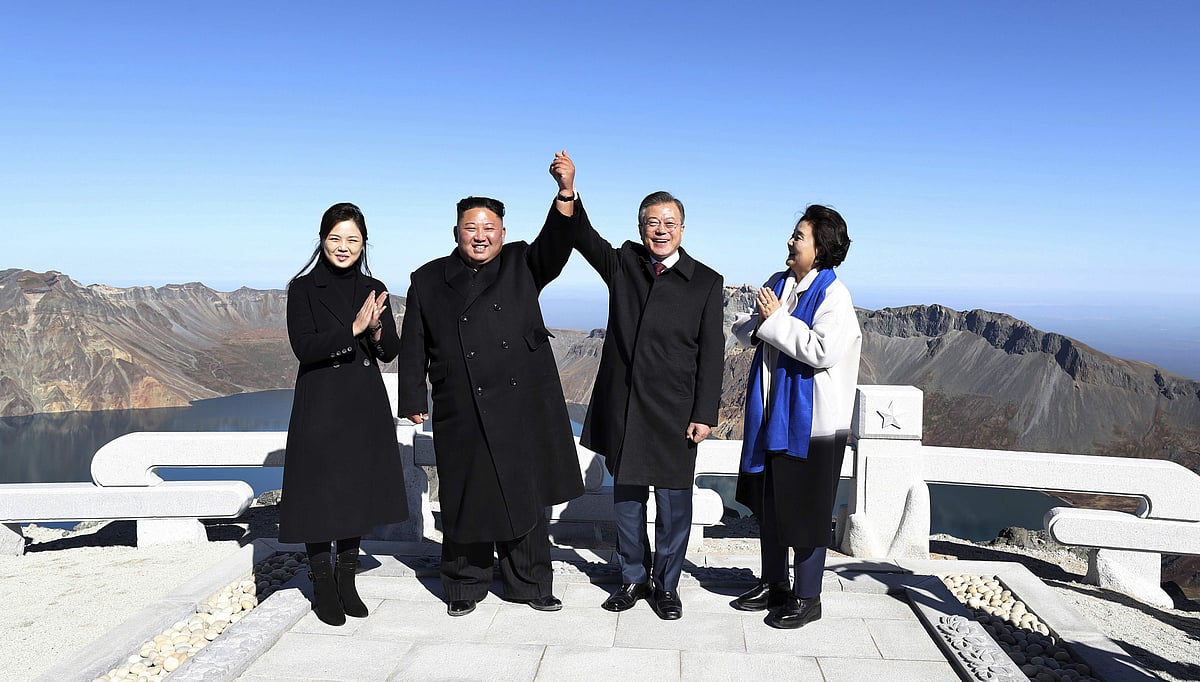 North Korea removes 636 landmines from border with South Korea