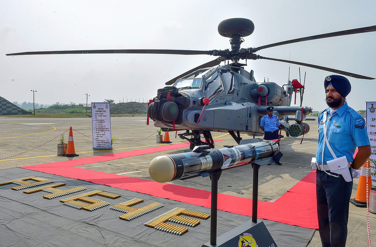 Army raises first squadron of Apache attack helicopters near Pakistan ...