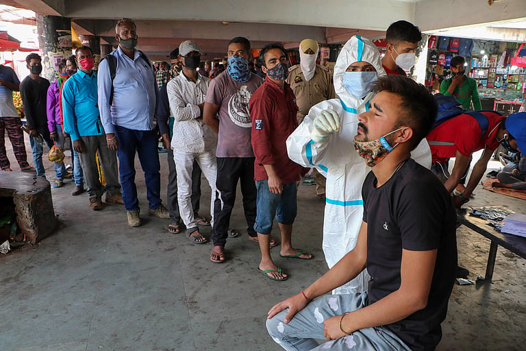 India reports over 2,700 active Covid cases, with Kerala, Maharashtra ...