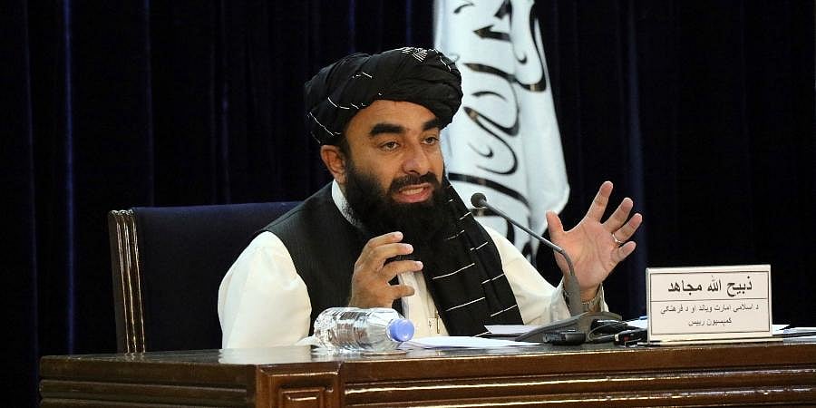 Taliban form all-male Afghanistan government of old guard members