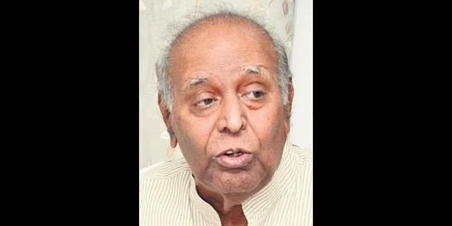 Ex-minister Raghupathy passes away