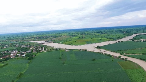 Holna River 