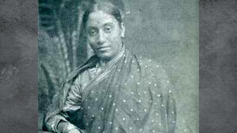 Dr. Rakhmabai Raut : तेजस्विनी : डॉ. रखमाबाई राऊत