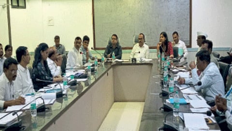 Minister Atul Save