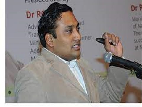 Dr. Praveen Gedam