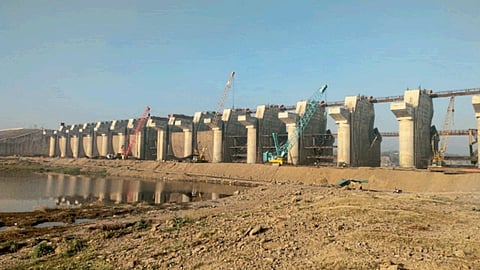 Shelgaon Barrage 