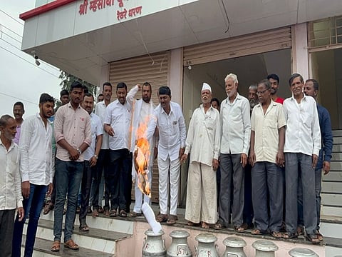 sadabhau khot Protest