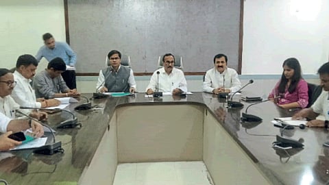 Crop Damage Survey : पीक नुकसानीचे तत्काळ पंचनामे करून अहवाल सादर करा