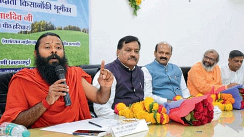 Dr. Swami Parmarthdevji