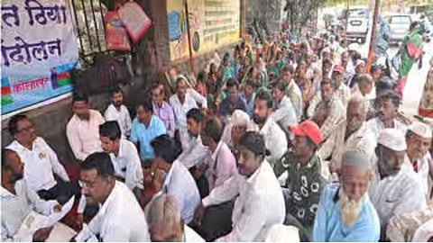 Chandoli Affected Farmers