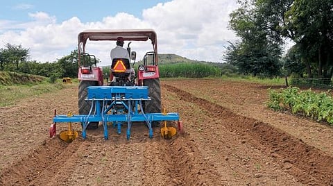 Agriculture Tractor Machine 