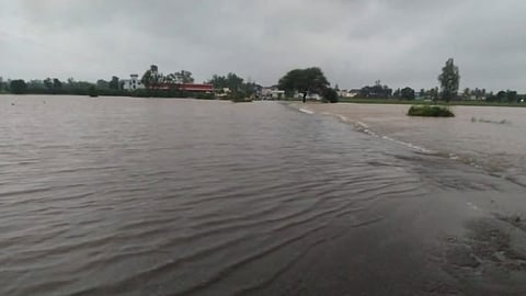 Heavy Rain Kolhapur