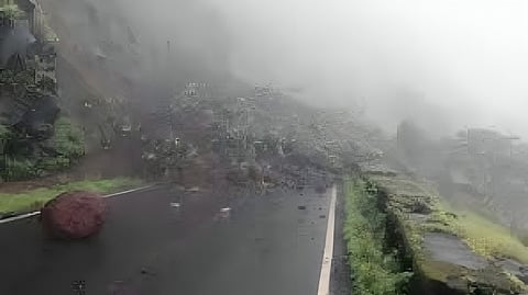 landslides Anuskura Ghat