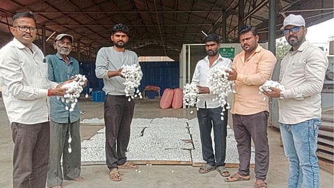 Silk Market Baramati