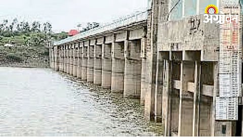 Demand for water release from Akkalpada Dam into Panjhara River