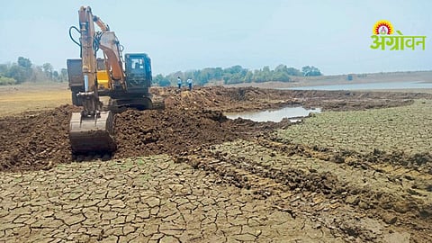 Bubli Lake Desilting