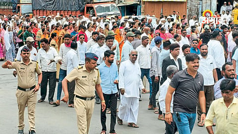Women protest against Shaktipeeth Highway in Vita