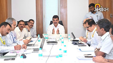 Agriculture department staffing structure meeting at Mantralaya Maharashtra
