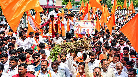 Shiv Sena agitation over Maharashtra drought situation