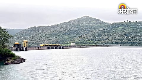 Kukadi dam water storage 94.42%