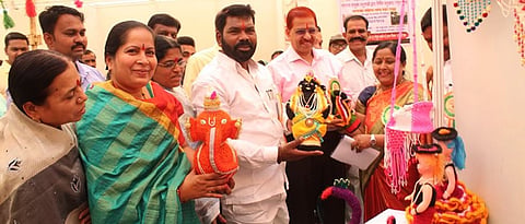 महिला बचत गट आर्थिक प्रगतीचा मार्ग  ः वायचळ 