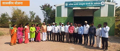 Guide the farmers through the farmer producer company study tour.