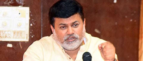 पालकमंत्री उदय सामंत