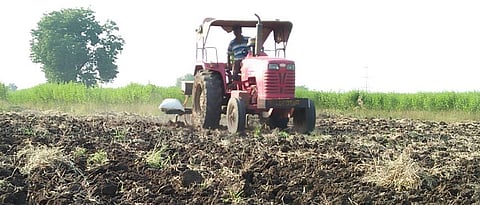 tractor 