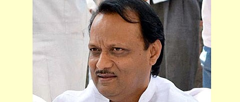 अजित पवार 