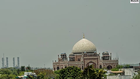 Humayun's Tomb, Nizamuddin adjacent to Tablighi Jamaat