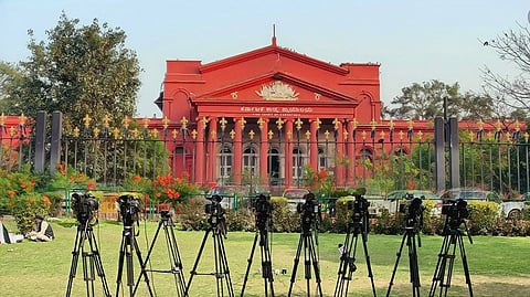 Karnataka HC, Cameras