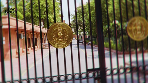 Supreme Court Gate