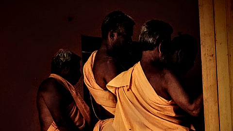 [COVID-19 crisis] How many "C category temples" have received Rs 12k so far? Karnataka HC to State Government in financial aid for Archaks