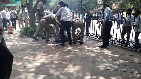 Man, woman attempt to immolate themselves outside Supreme Court