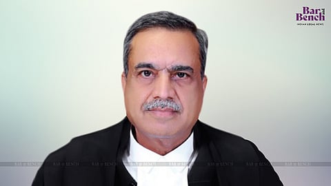 Jusyice MR Shah