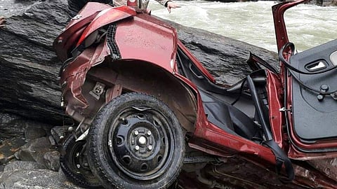 Chenab Road accident