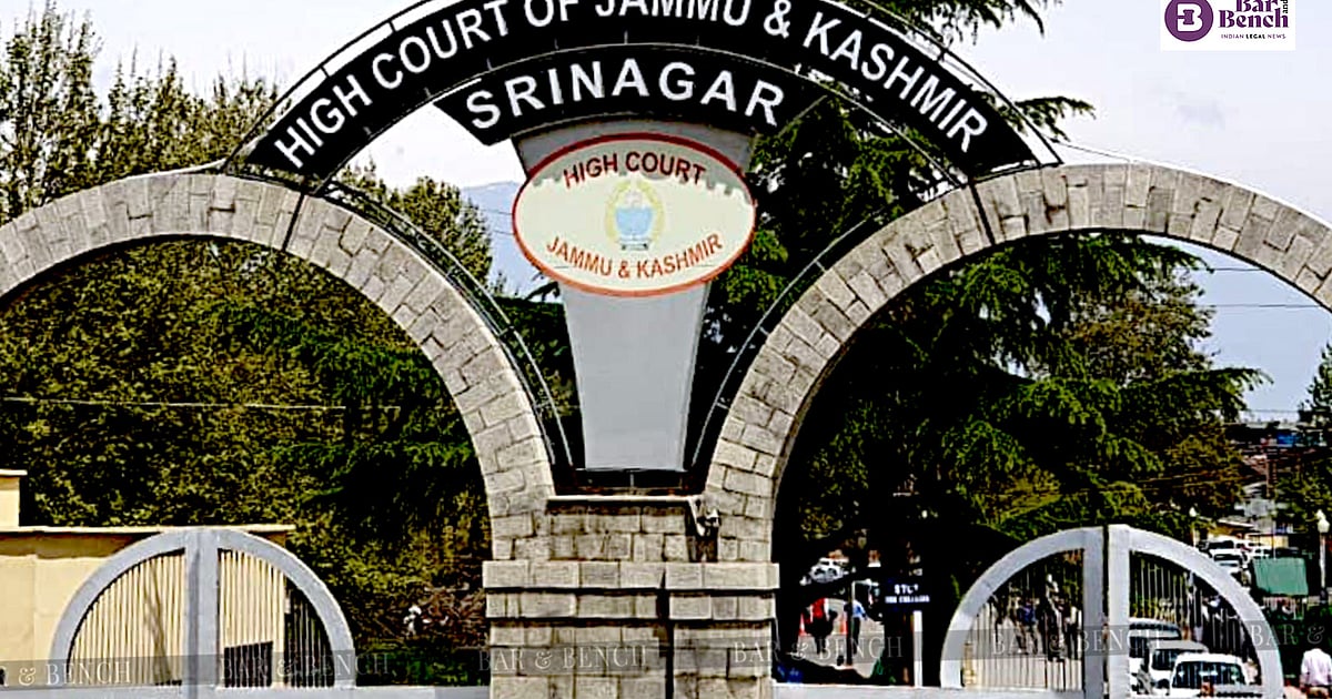 Bar association not state under Article 12, bar issues not subject to writ jurisdiction: J&K High Court