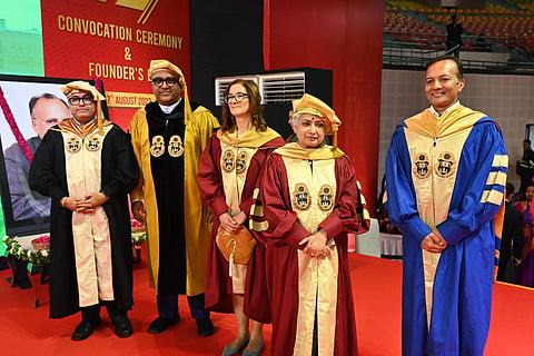Convocation Group Picture