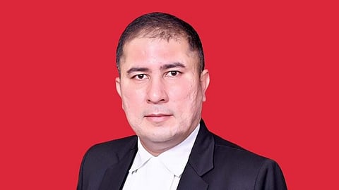  Advocate Vikas Malik