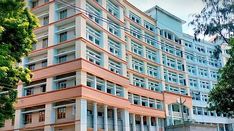 Thalassery District Court 