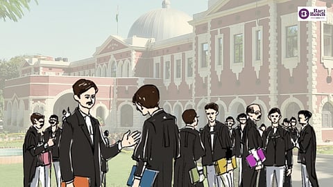 Jharkhand High Court with lawyers